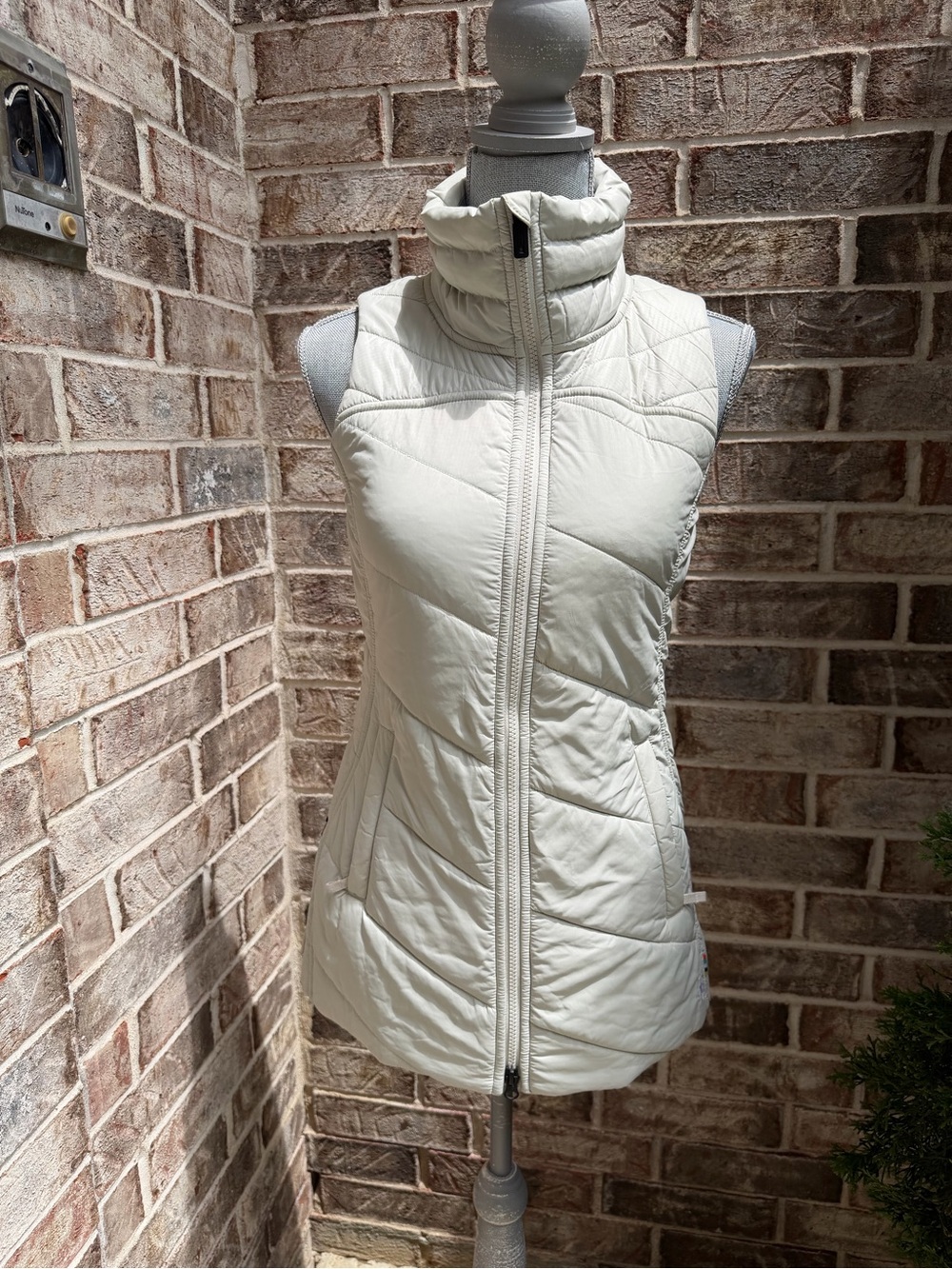 Smartwool Women's Quilted Puffer Vest - Cream